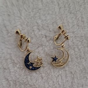 Unique Design Only One Like New Gold Moon and Star Clip-On Earrings